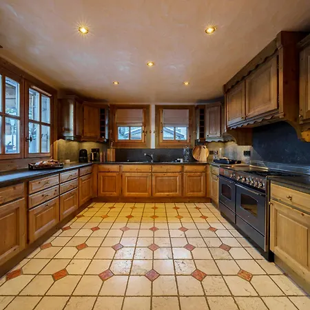 Exquis A 1850, Pres Des Pistes, Jusqu'a 10 Personnes - Fr-1-772-5 Dağ evi Courchevel